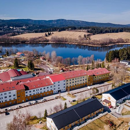Private Luxury Apartments - Apartman G3 Frymburk Zewnętrze zdjęcie