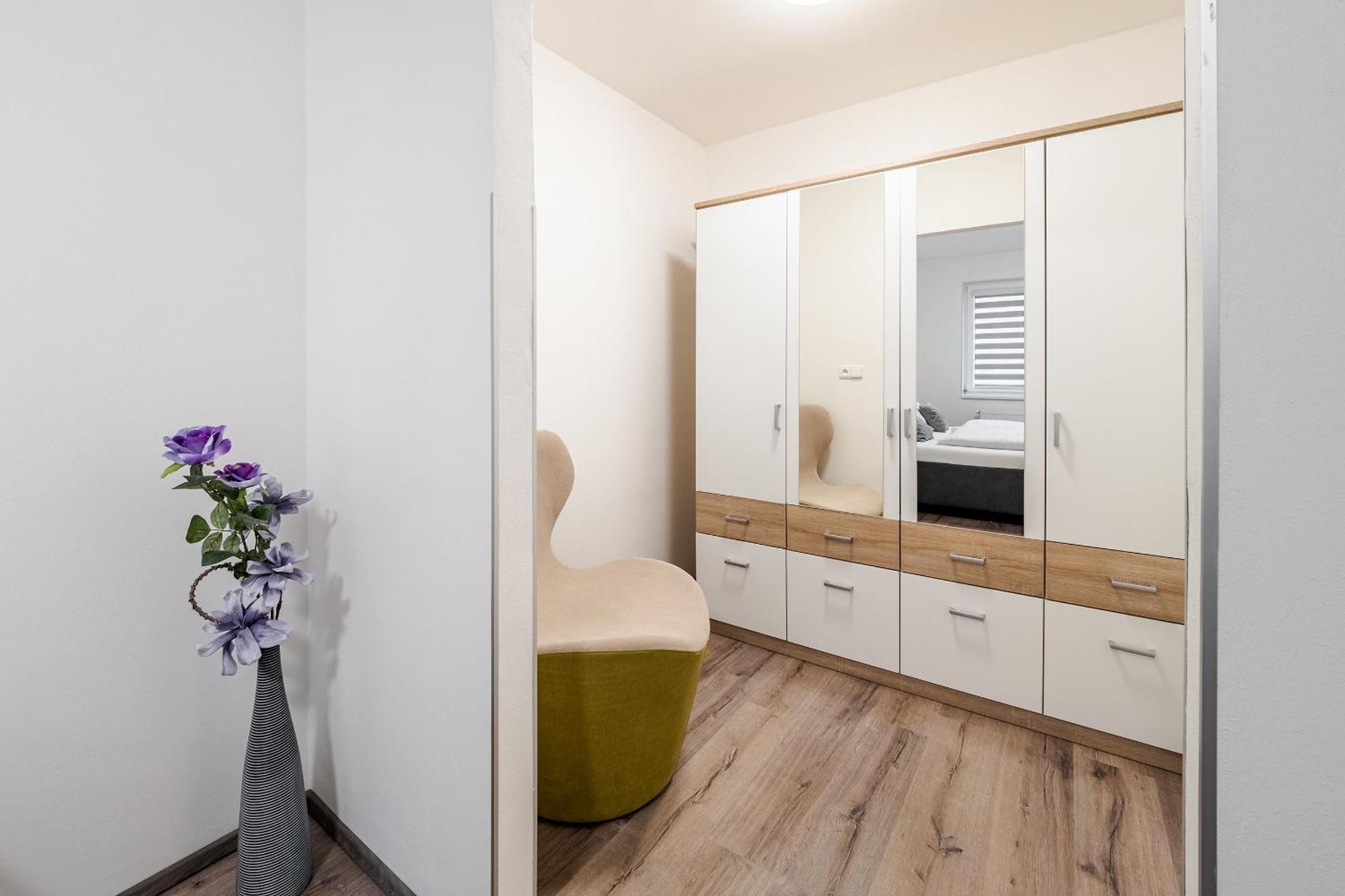 Private Luxury Apartments - Apartman G3 Frymburk Zewnętrze zdjęcie