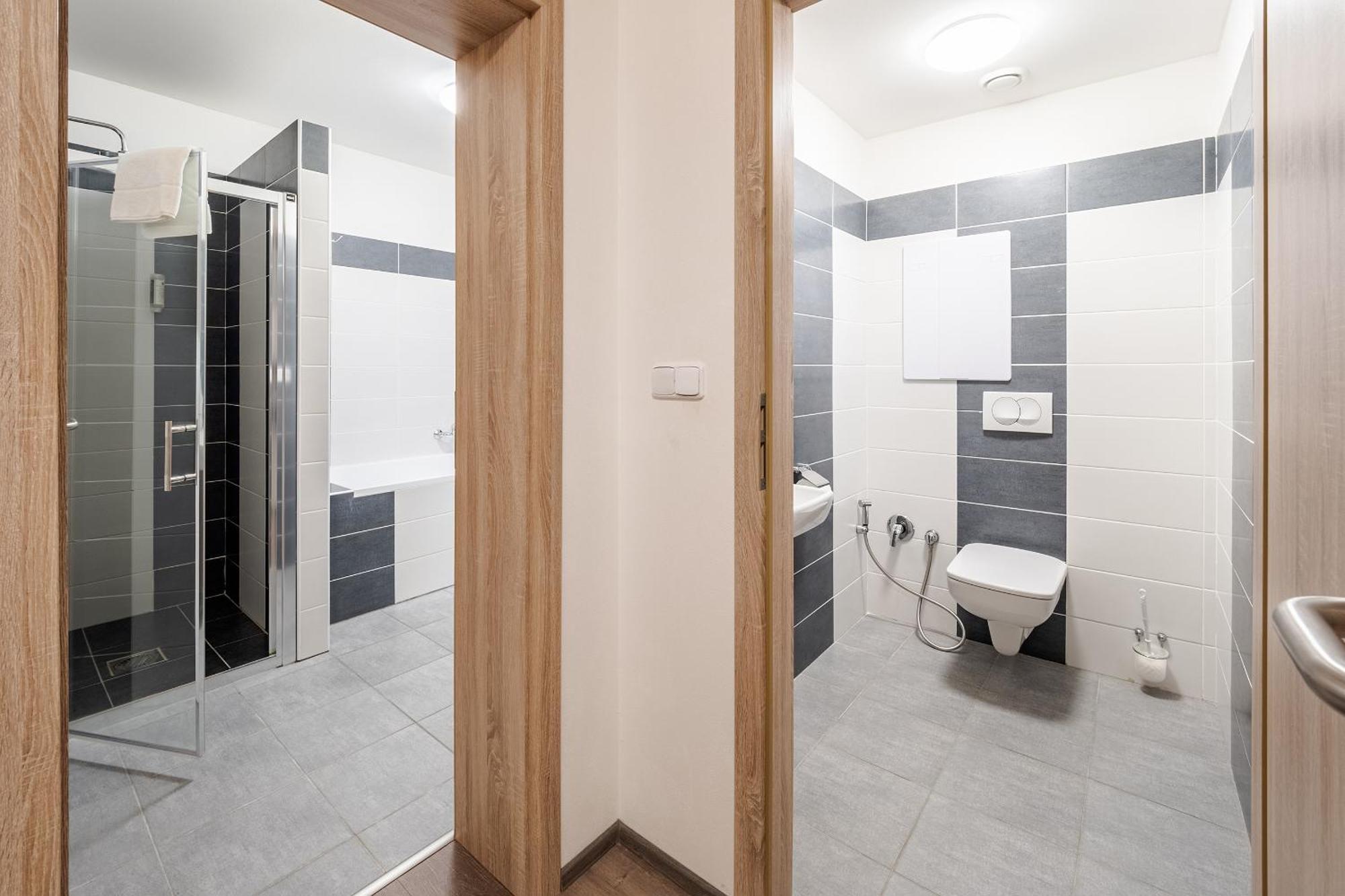 Private Luxury Apartments - Apartman G3 Frymburk Zewnętrze zdjęcie